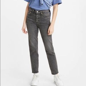Levi’s Fit Wedgie Straight Ankle Jeans